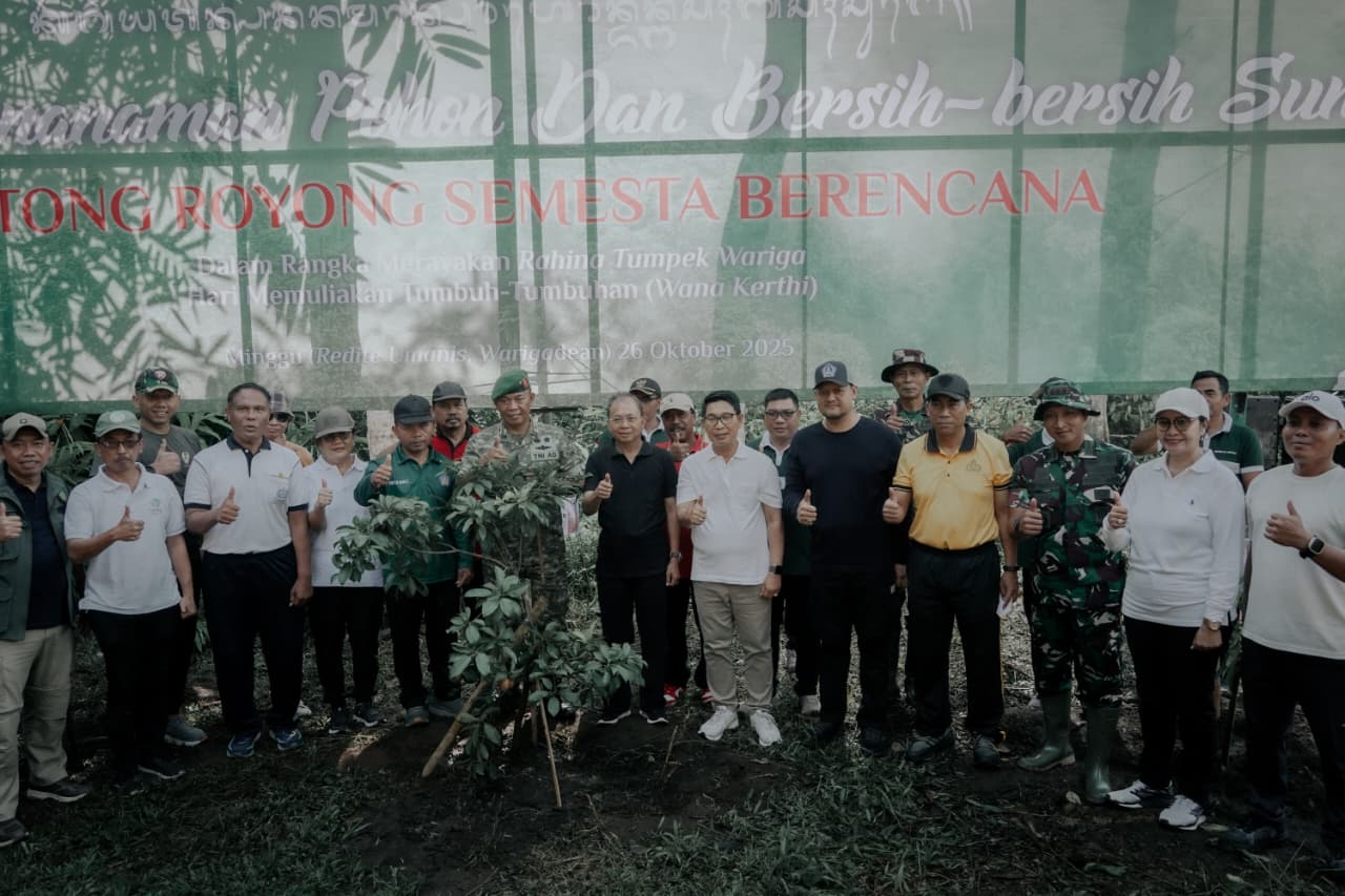 penanaman pohon