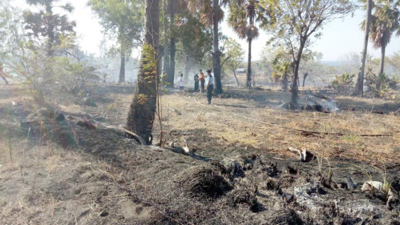 TERBAKAR
