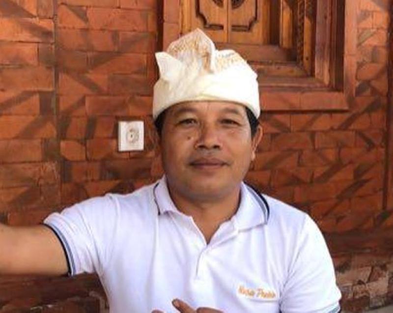 Nyoman Sukadana.