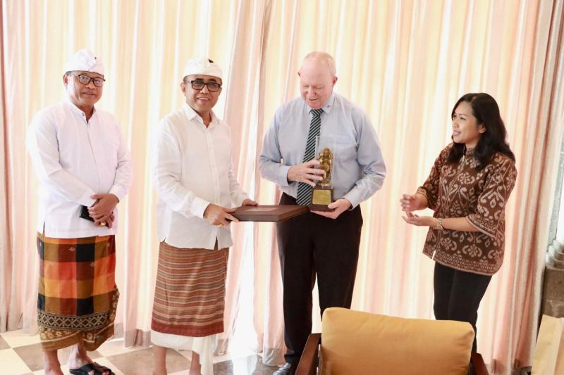 Denpasar-Darwin Jajaki Kerjasama Pelabuhan dan Logistik