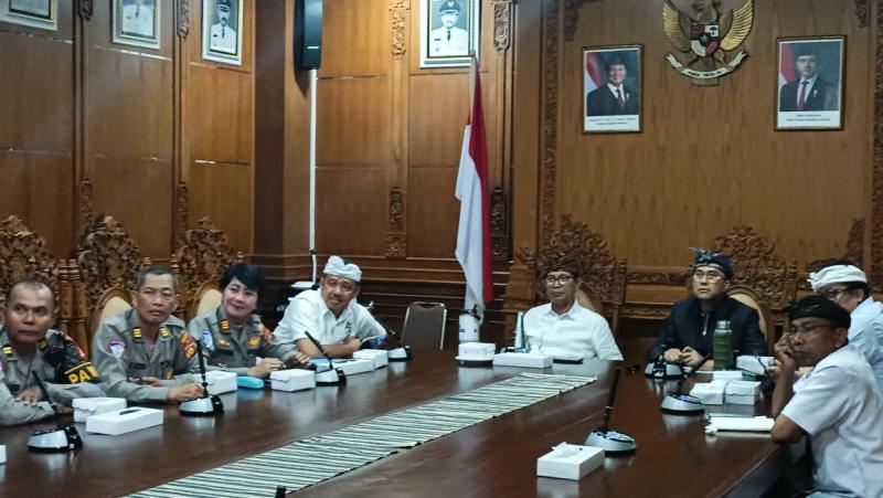 Rekayasa Lalu Lintas di Kerobokan Kelod, Bupati Badung Instruksikan Penguatan Infrastruktur dan Evaluasi Berkelanjutan