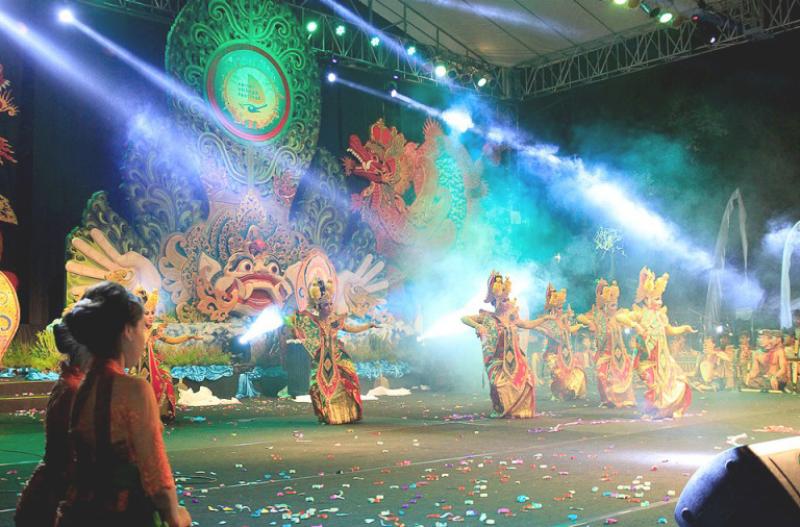 festival