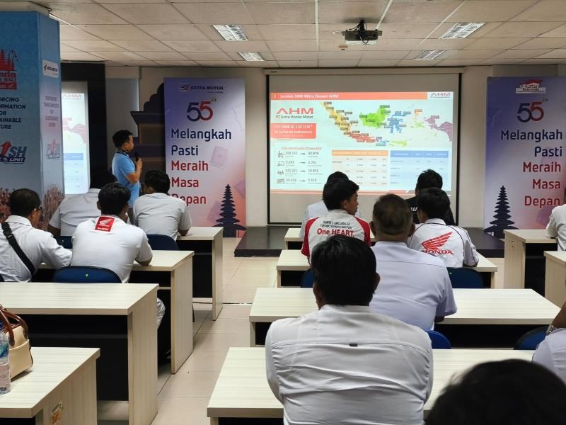 Astra Motor Bali Perkuat Ekosistem Vokasi Otomotif melalui Sarasehan SMK Binaan Honda Bali
