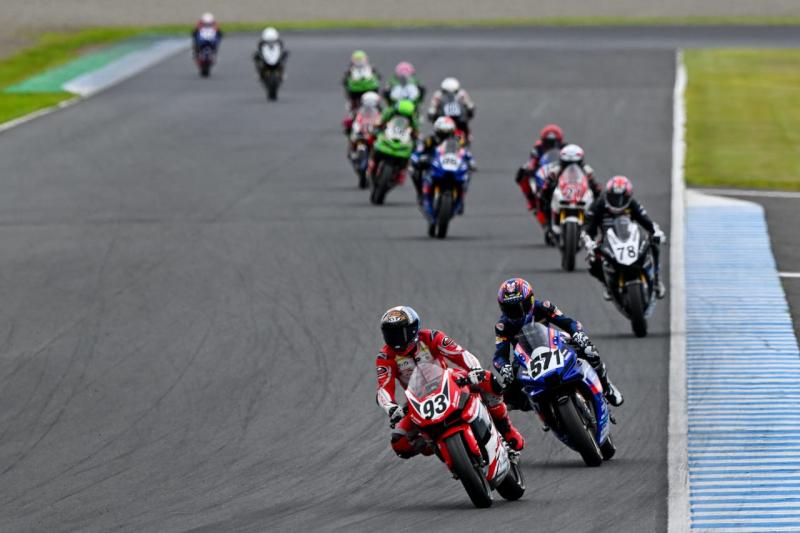 Pebalap AHM Raih Podium Race Pertama ARRC Jepang