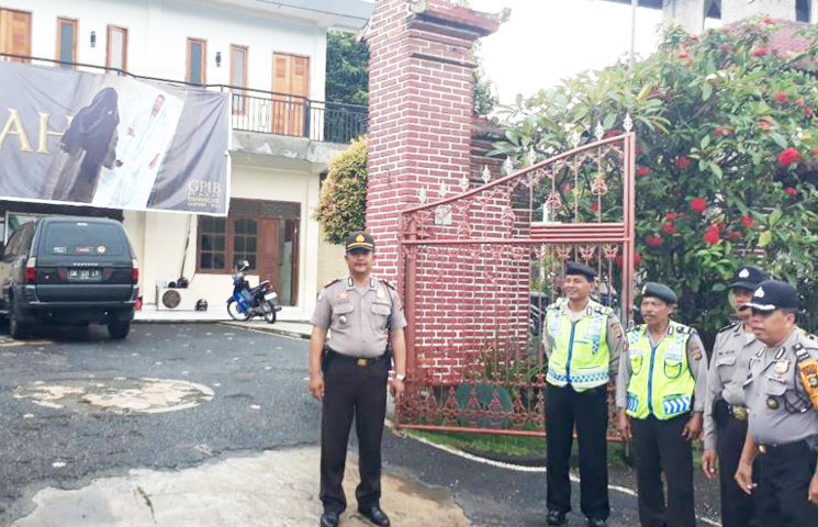 KEPOLISIAN