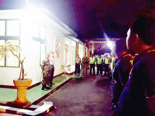 TNI/ Polri 