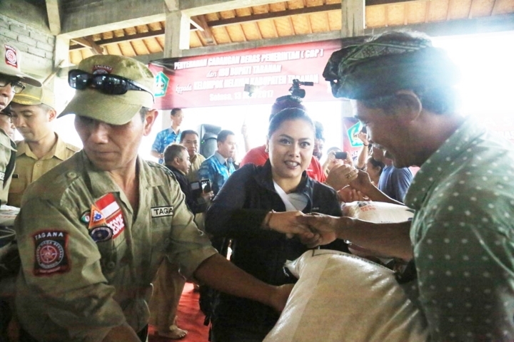 BANTUAN 