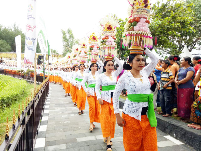 Tanah Lot Kreatifood & Art Festival 2017 