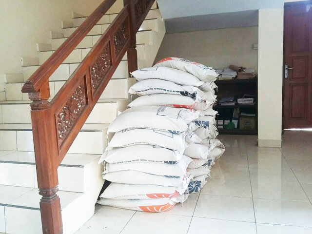 Beras rastra 
