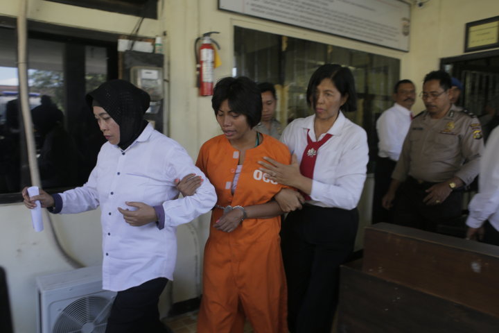 PENGANIAYAAN