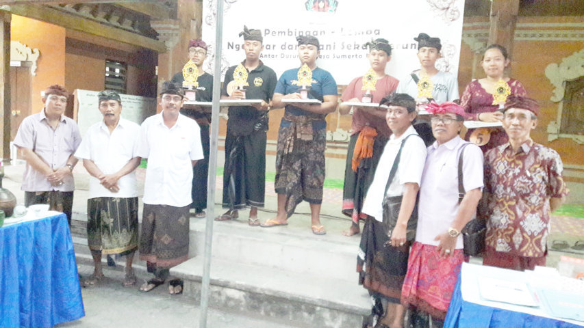 ngelawar