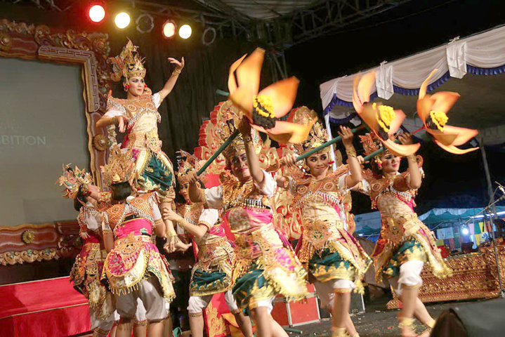 Tari Ulundanu 