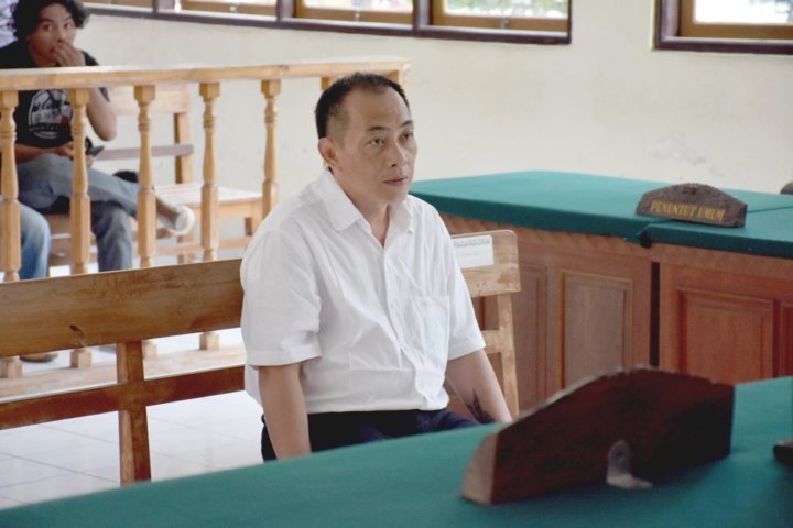 persidangan 