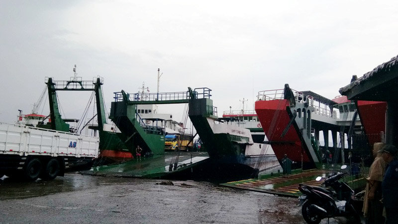 Pelabuhan 