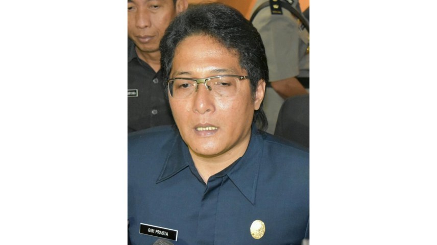 Nyoman Giri Prasta