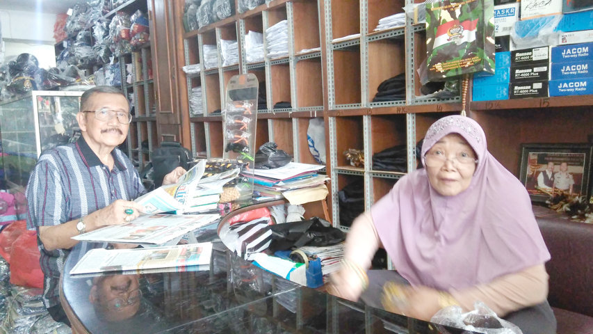 seragam sekolah 