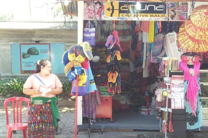 Pasar oleh-oleh 