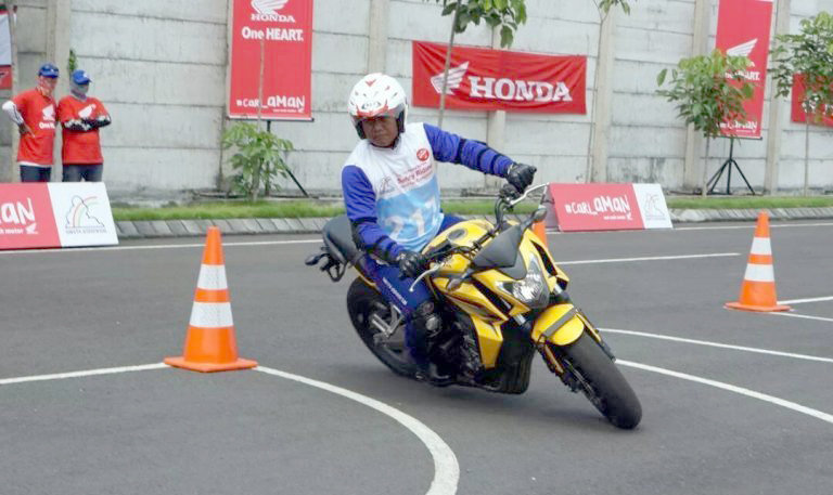 HONDA