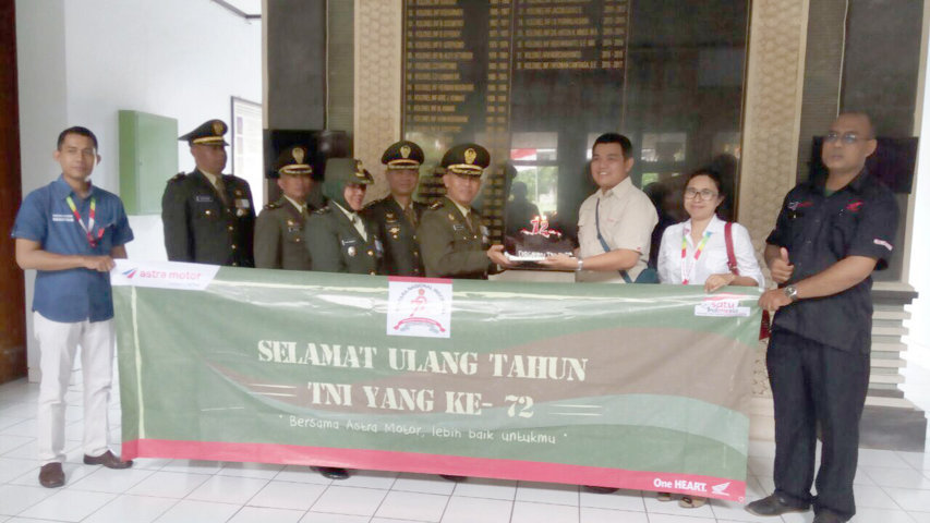 HUT TNI 
