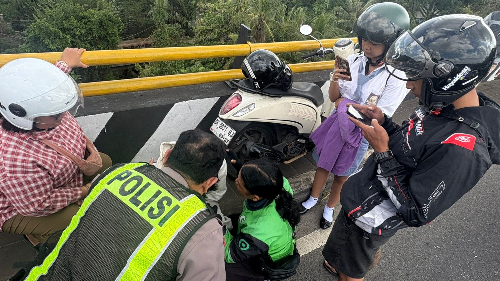 percobaan bunuh diri 