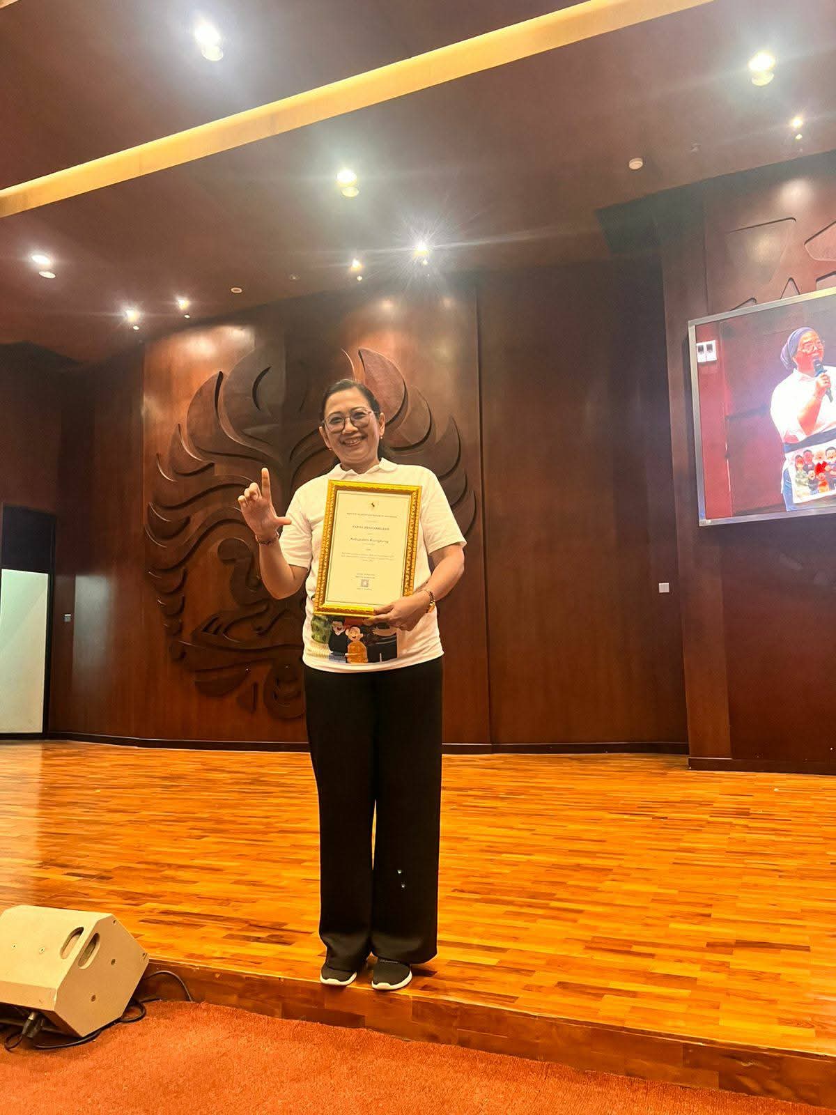  Kadiskes Klungkung Drg  I Gusti Ayu Ratna Dwijawati.