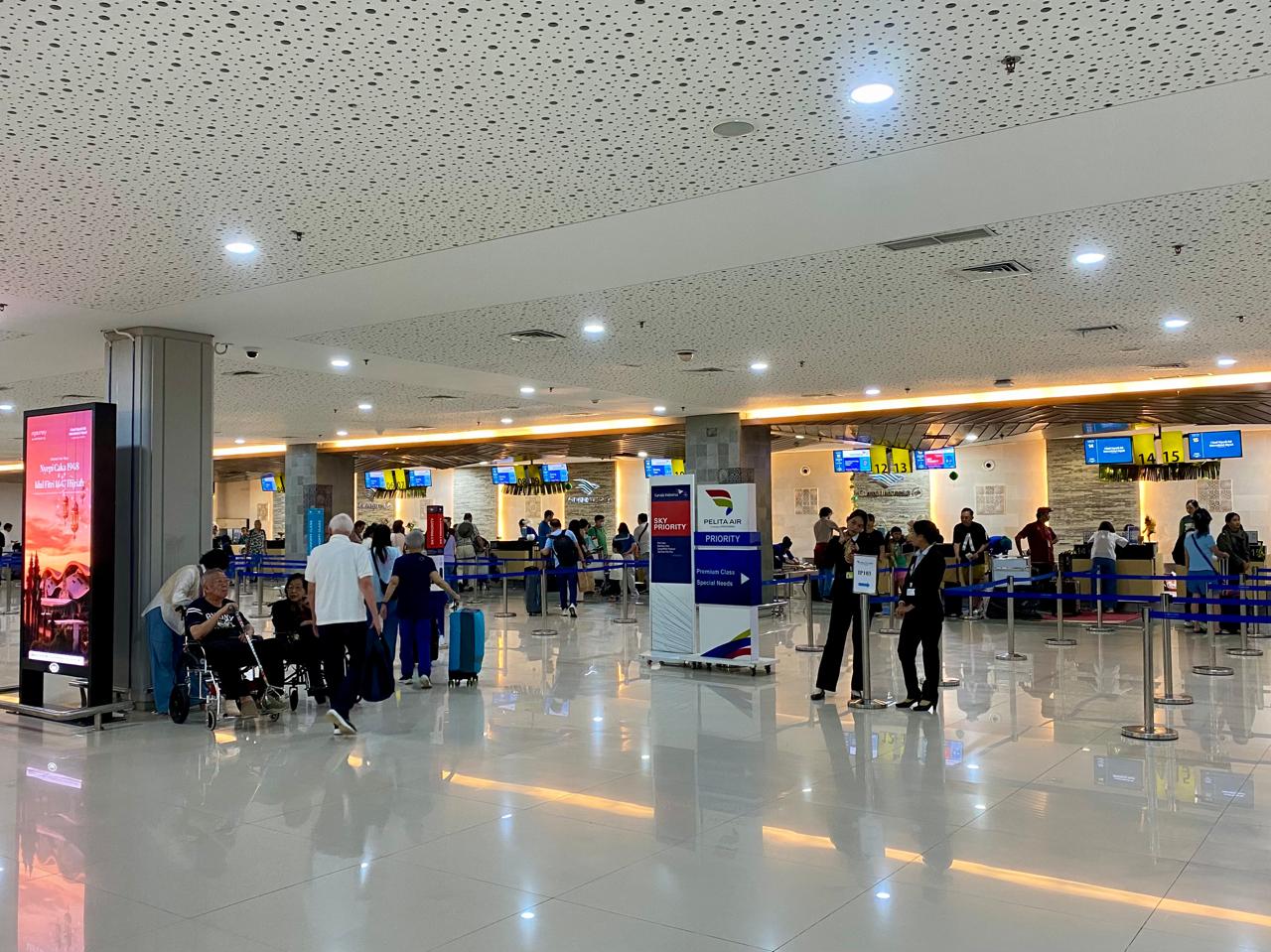 Penumpang di bandara