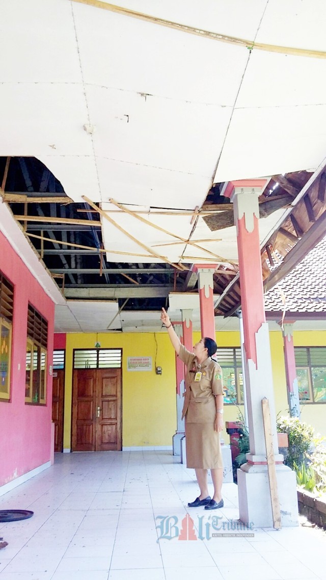 sekolah
