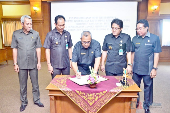 Bedah rumah