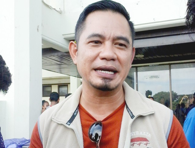 Wayan Marina Wandhira