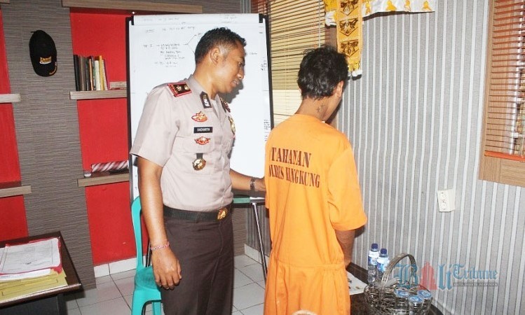 pencuri