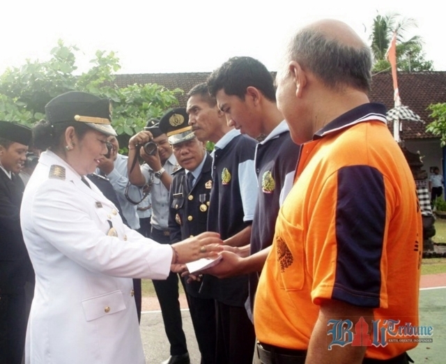HUT RI