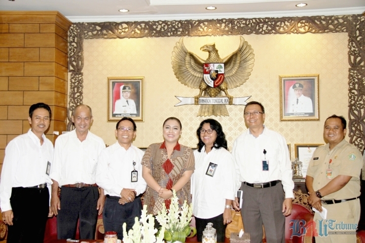 Bupati Eka