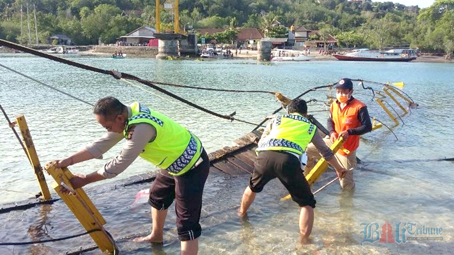 jembatan kuning