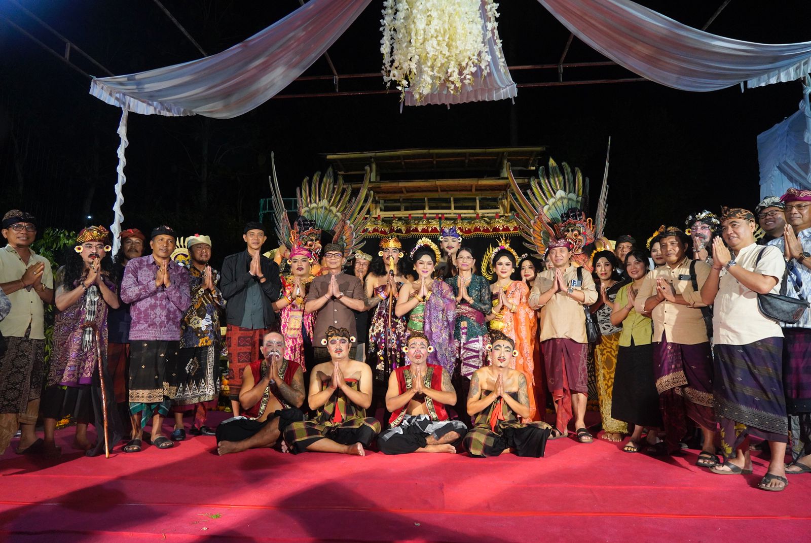 gong kebyar dan drama gong klungkung 
