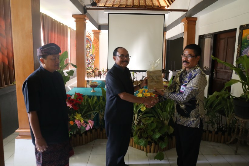 sosialisasi
