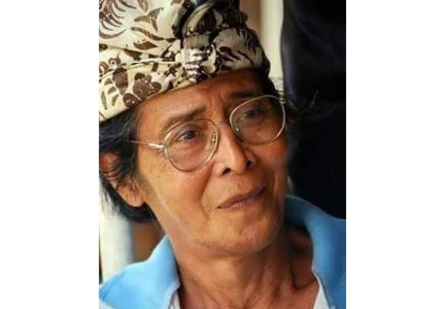 Almarhum Nyoman Mandra.