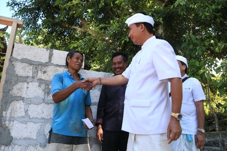 Uang 