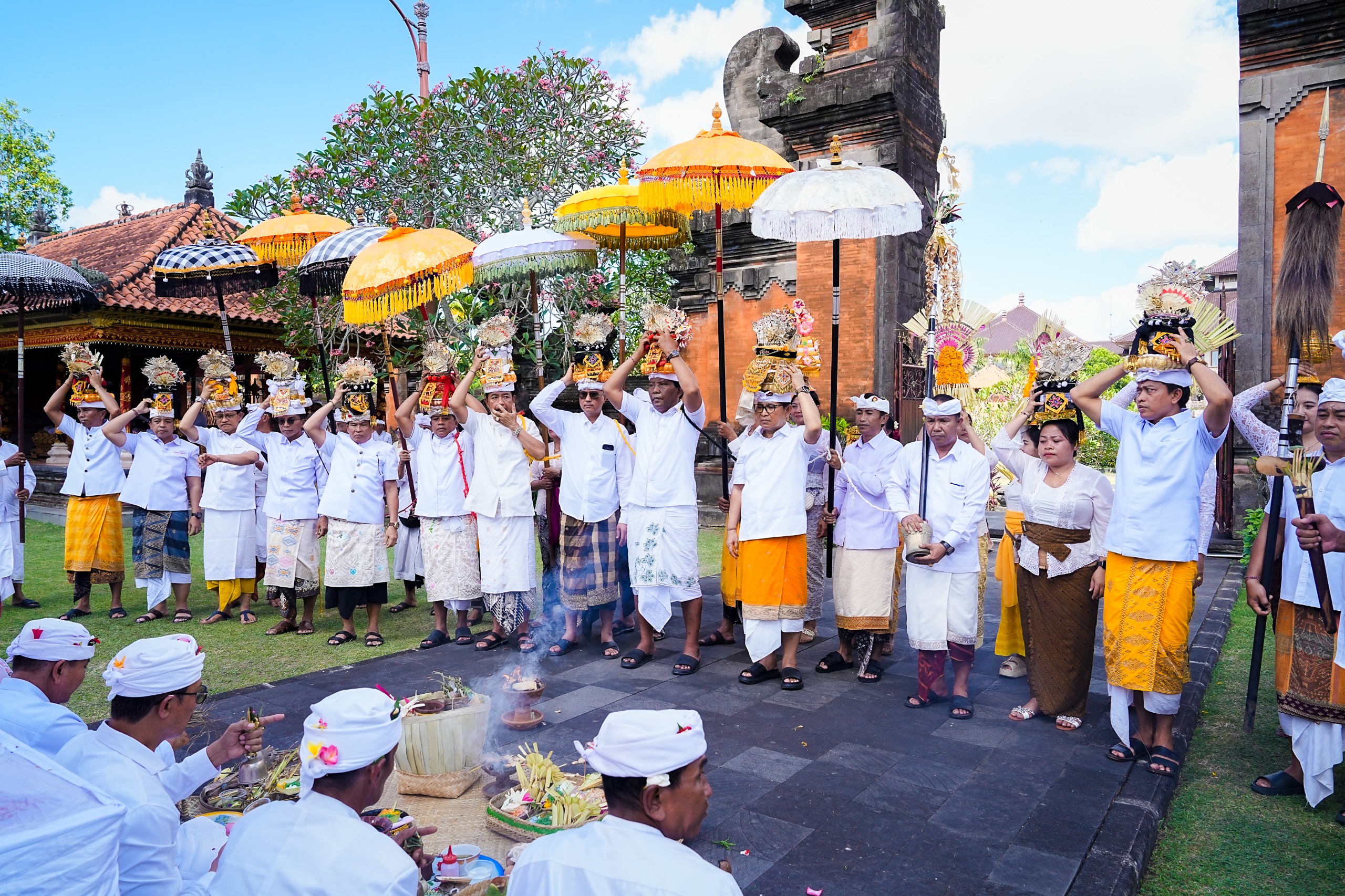 karya nyatur 