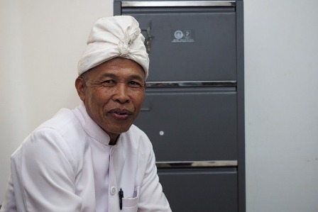 I Nyoman Dacin Dianta.