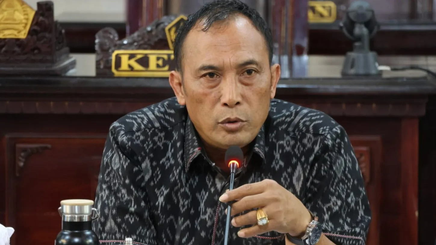 Ketua DPRD Tabanan I Nyoman Arnawa