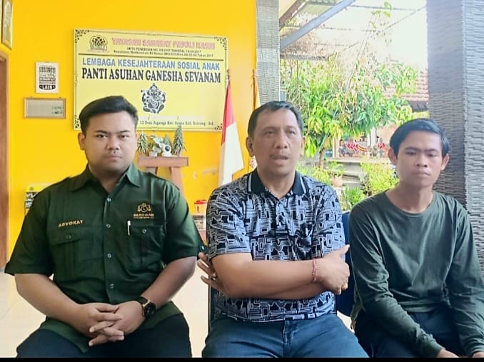 Kuasa hukum panti asuhan 
