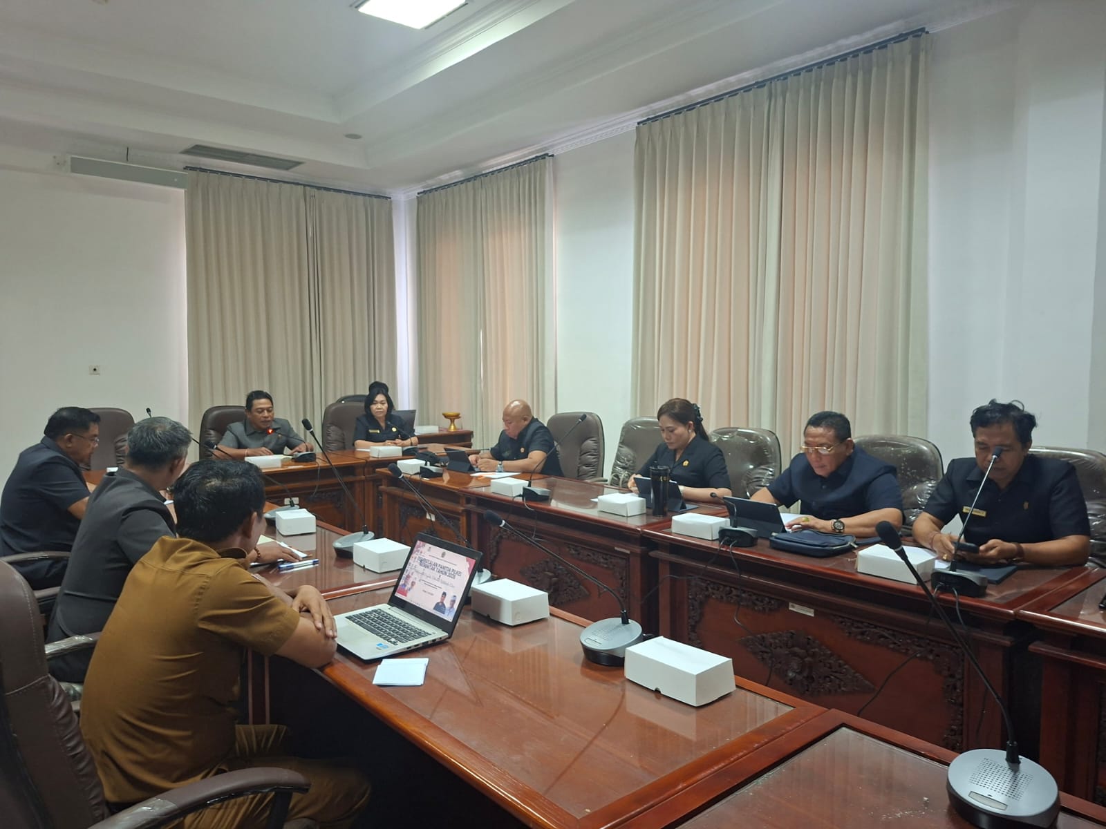 Rapat Dengar Pendapat 
