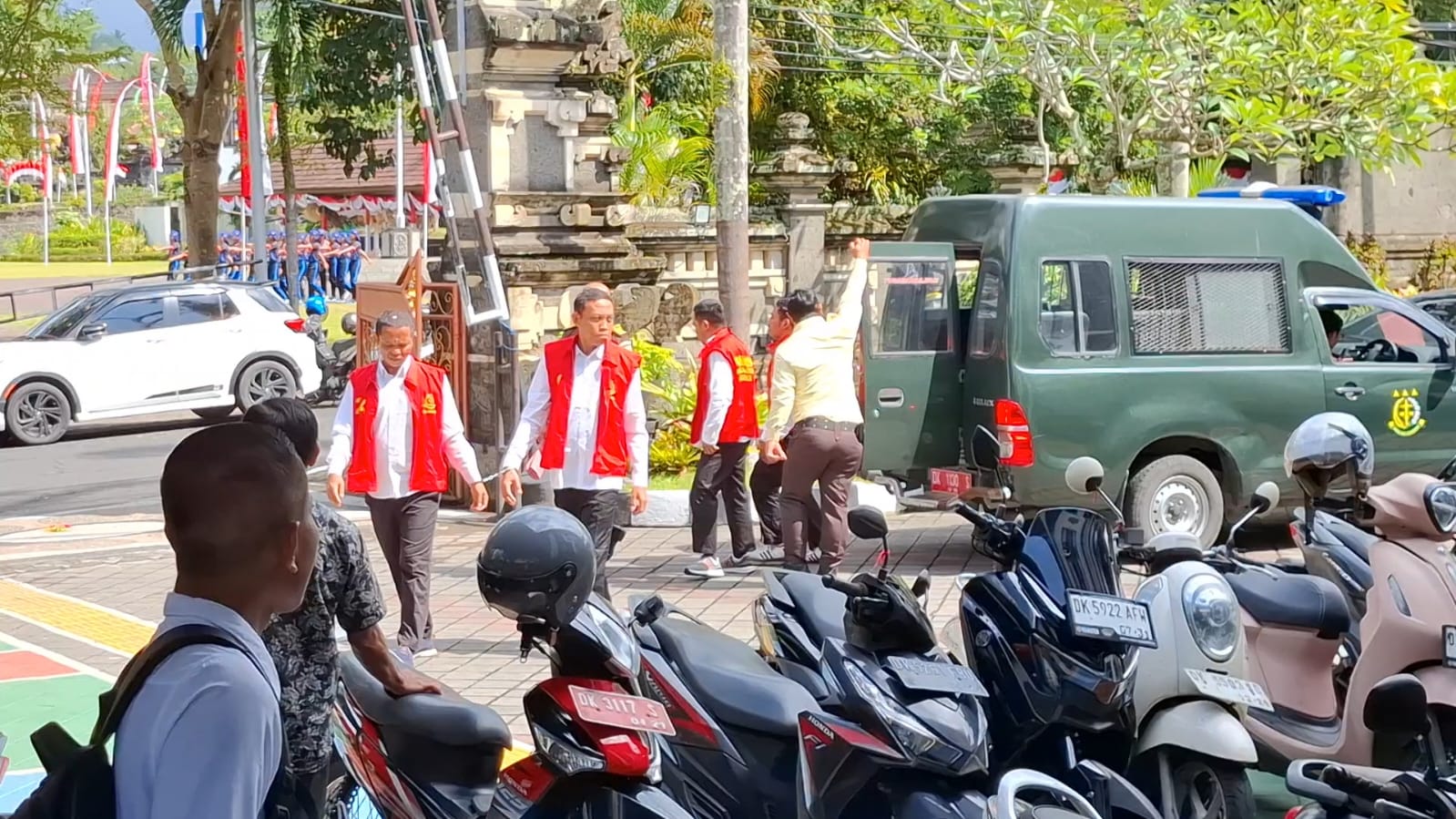 Sidang PEngoplos gas 