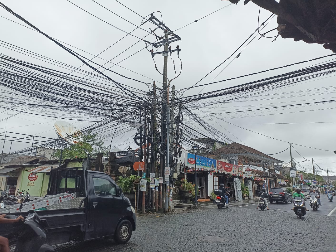 Kabel kusut