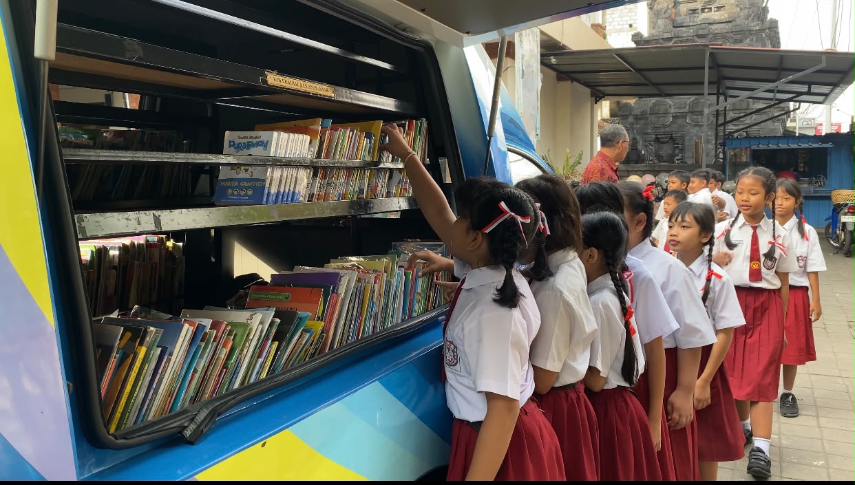perpustakaan keliling 