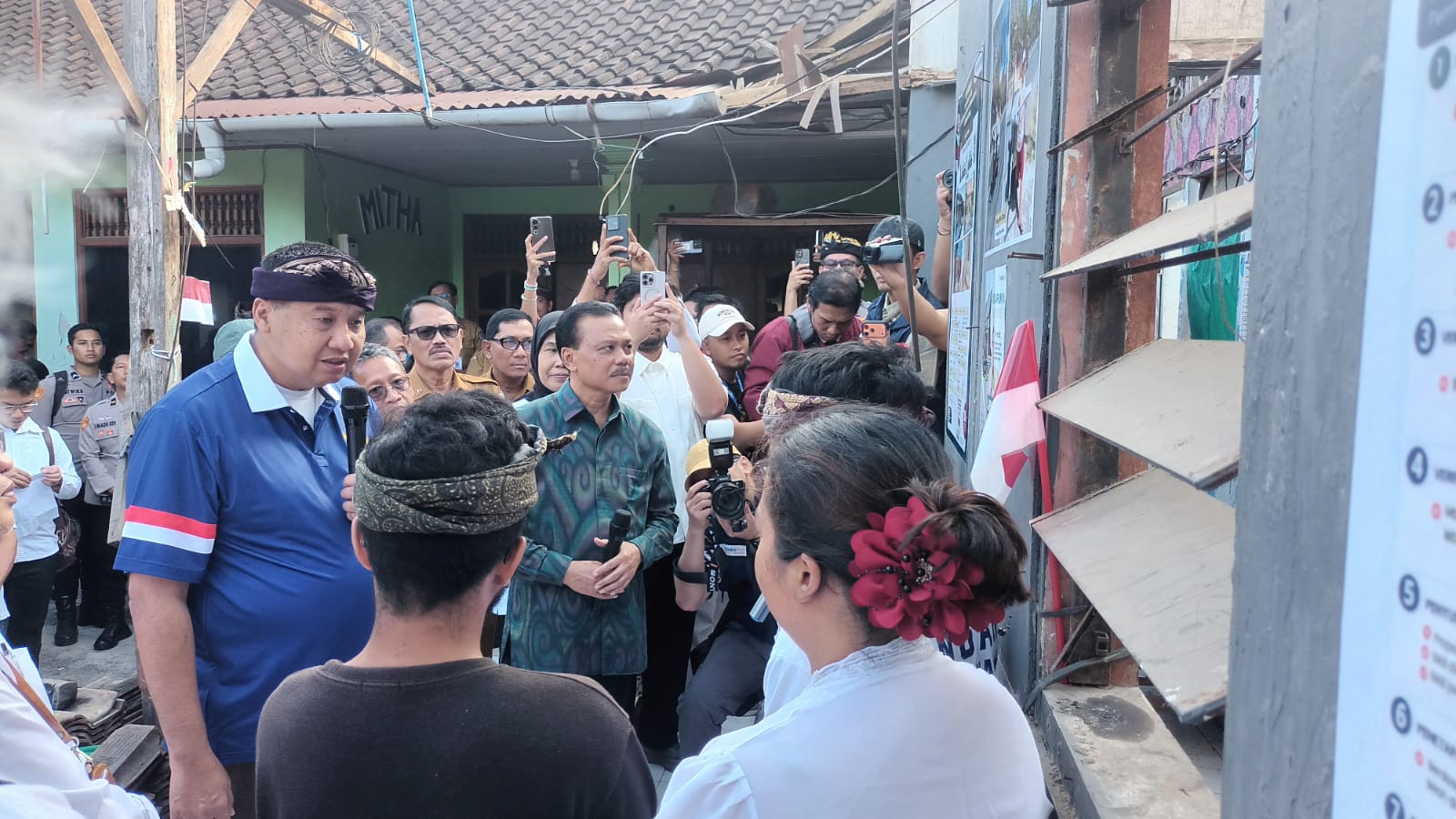 bedah rumah