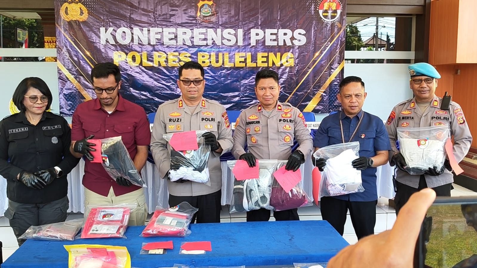 Kasus penipuan di buleleng 
