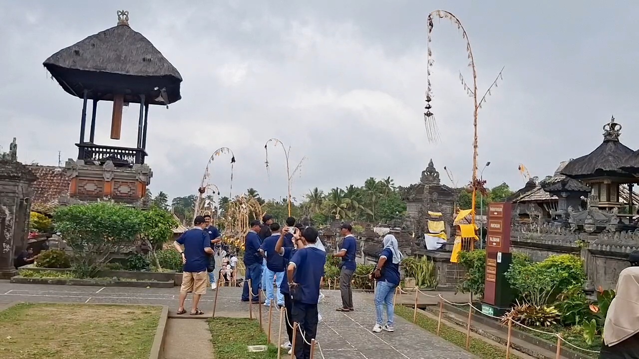 Kunjungan wisatawan 