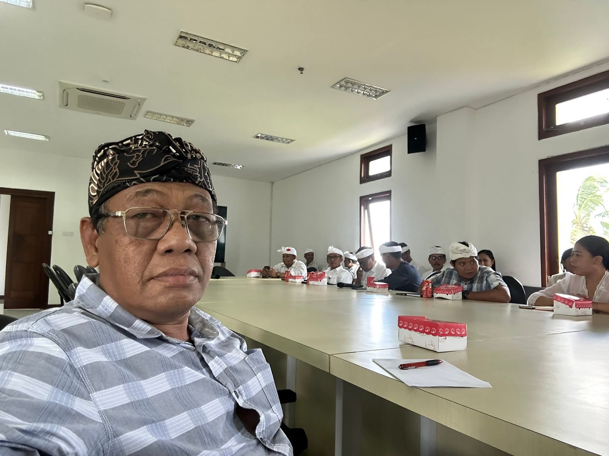 Anggota DPRD Bangli IB Made Santosa.
