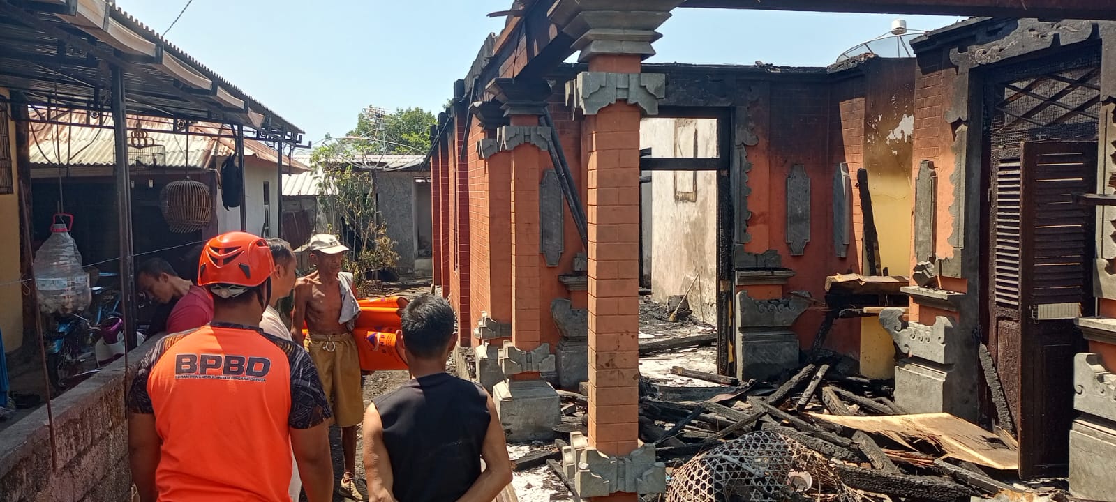 Terbakar 